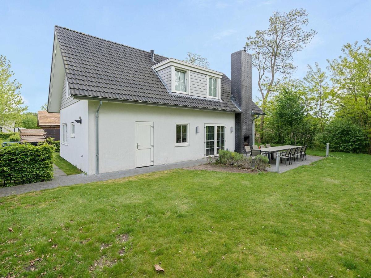 Spacious Home With A Fireplace At 3 Km From Baarle-Nassau Exterior foto